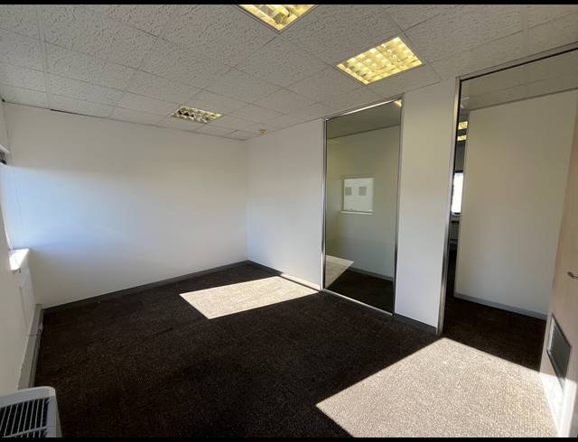 222M² OFFICE TO LET IN CENTURY CITY